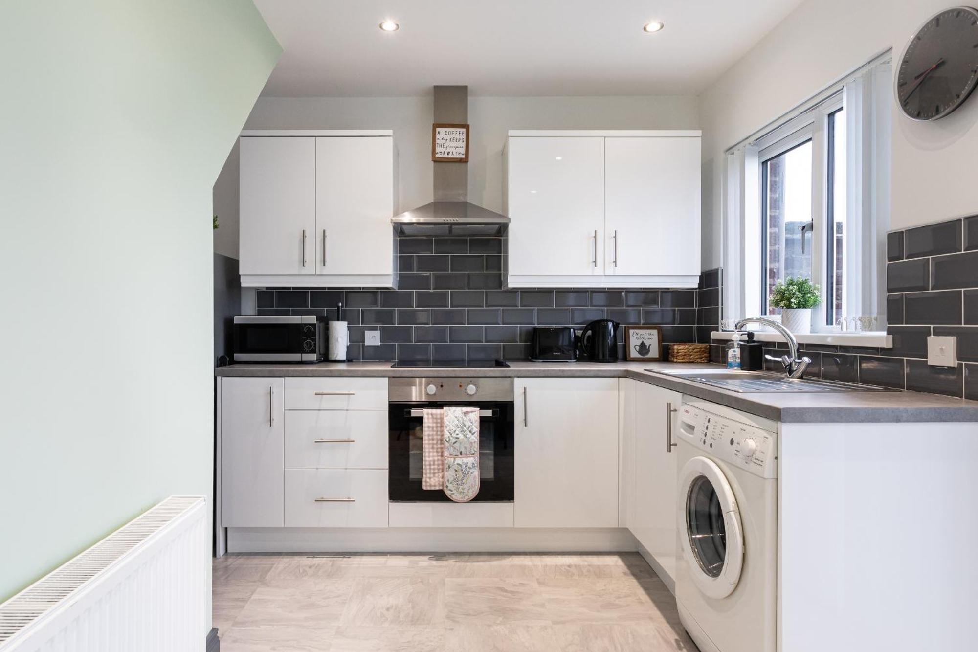 Fully Refurbished North 2