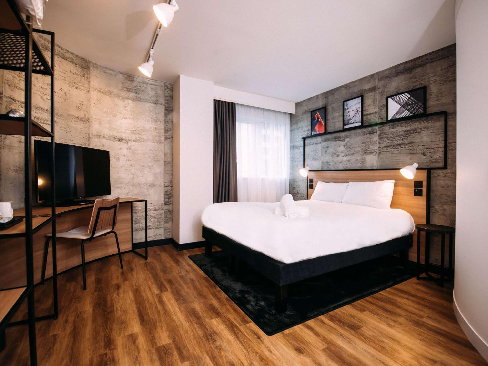 Ibis Centre 3*