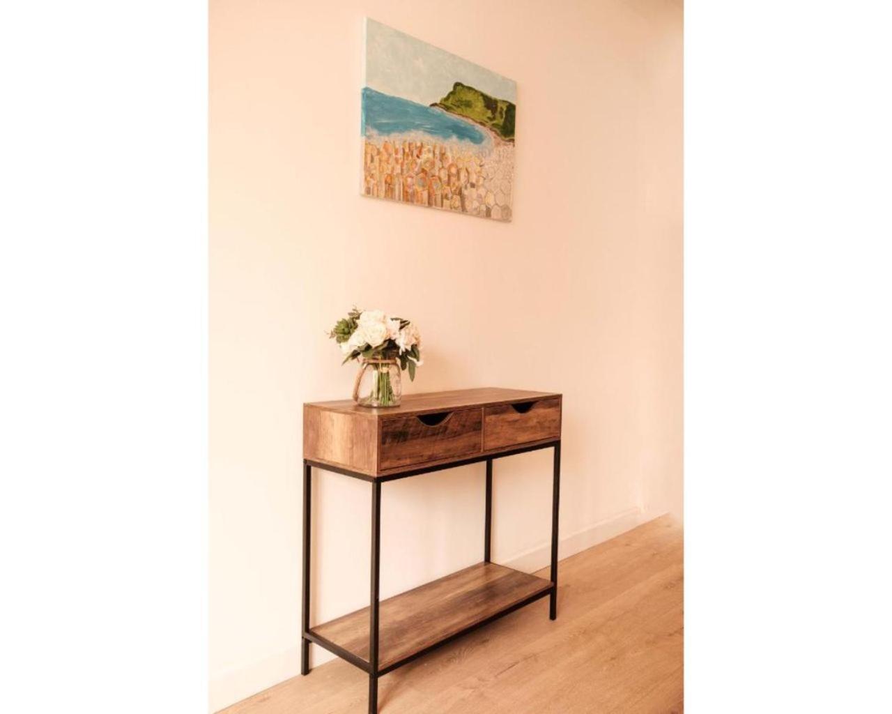 Ormeau Road Apartment Belfast