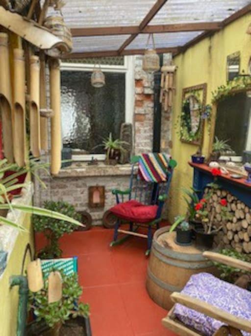 Unique Bohemian Artist Townhouse Belfast