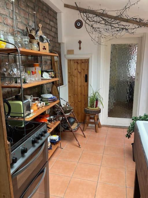 Holiday home Unique Bohemian Artist Townhouse *