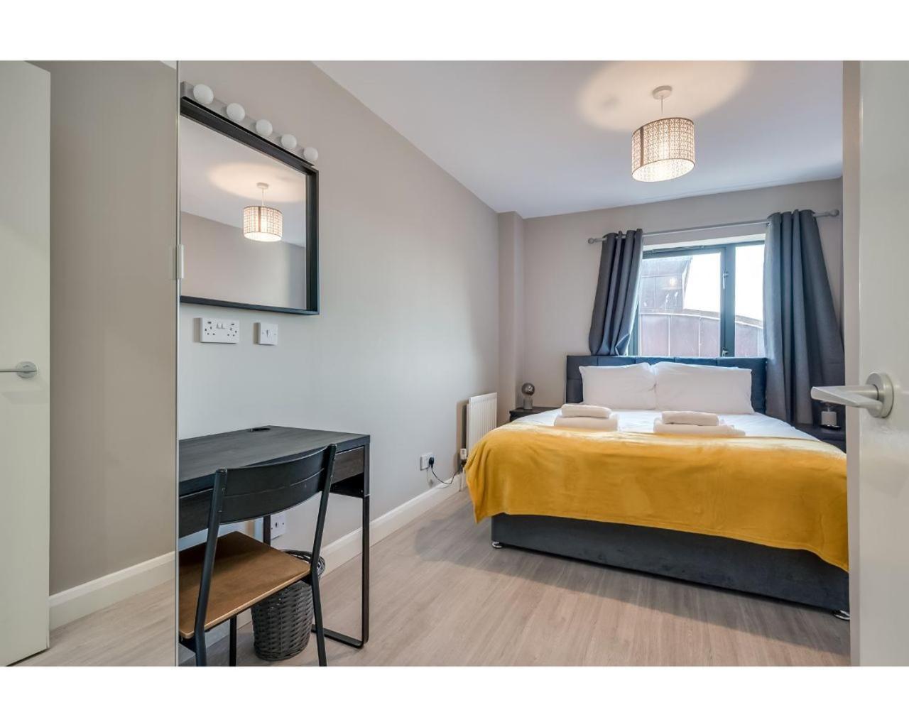 Central Belfast Apartments: Citygate Apartment *