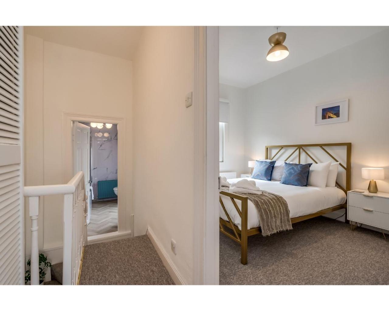 Chic Luxe R&r * Belfast