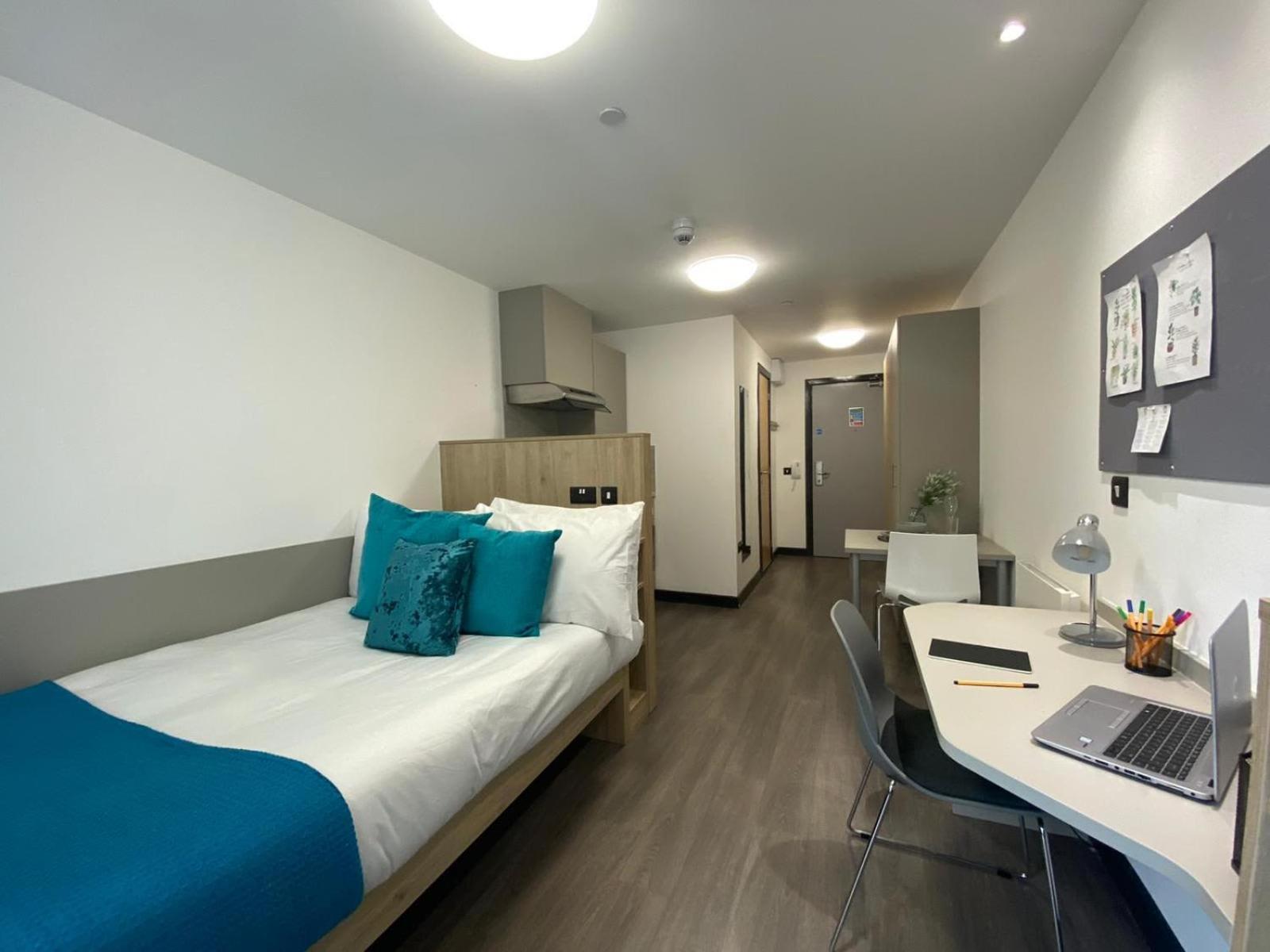 Apartment Comfortable Student-only In *