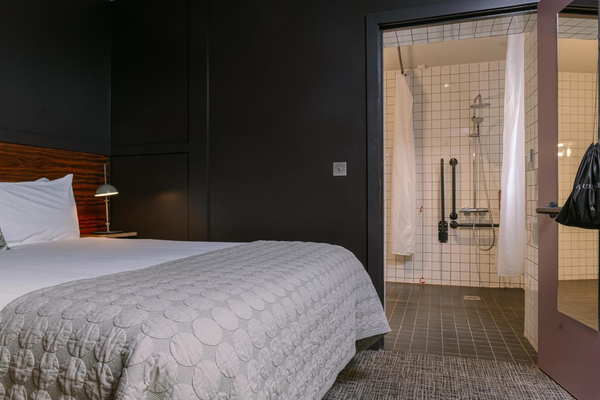 Bullitt 4* Belfast