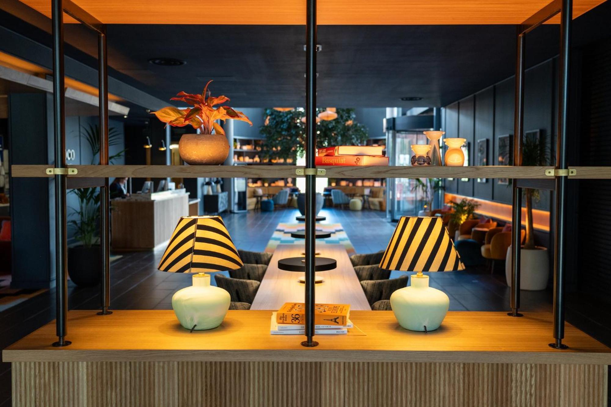 Voco By Ihg Hotel Belfast