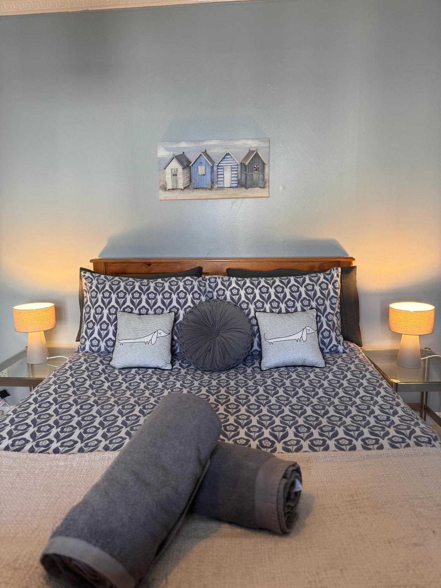 Homestay House Near To Castlecourt Shopping Belfast