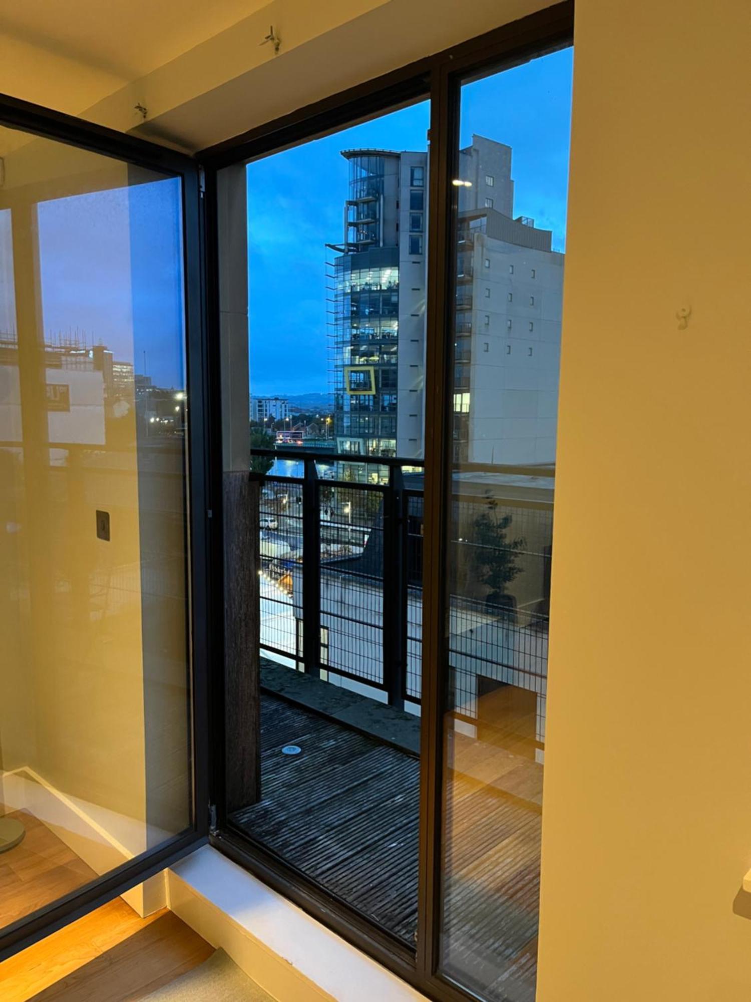 Stylish 1 Bed In Centre *