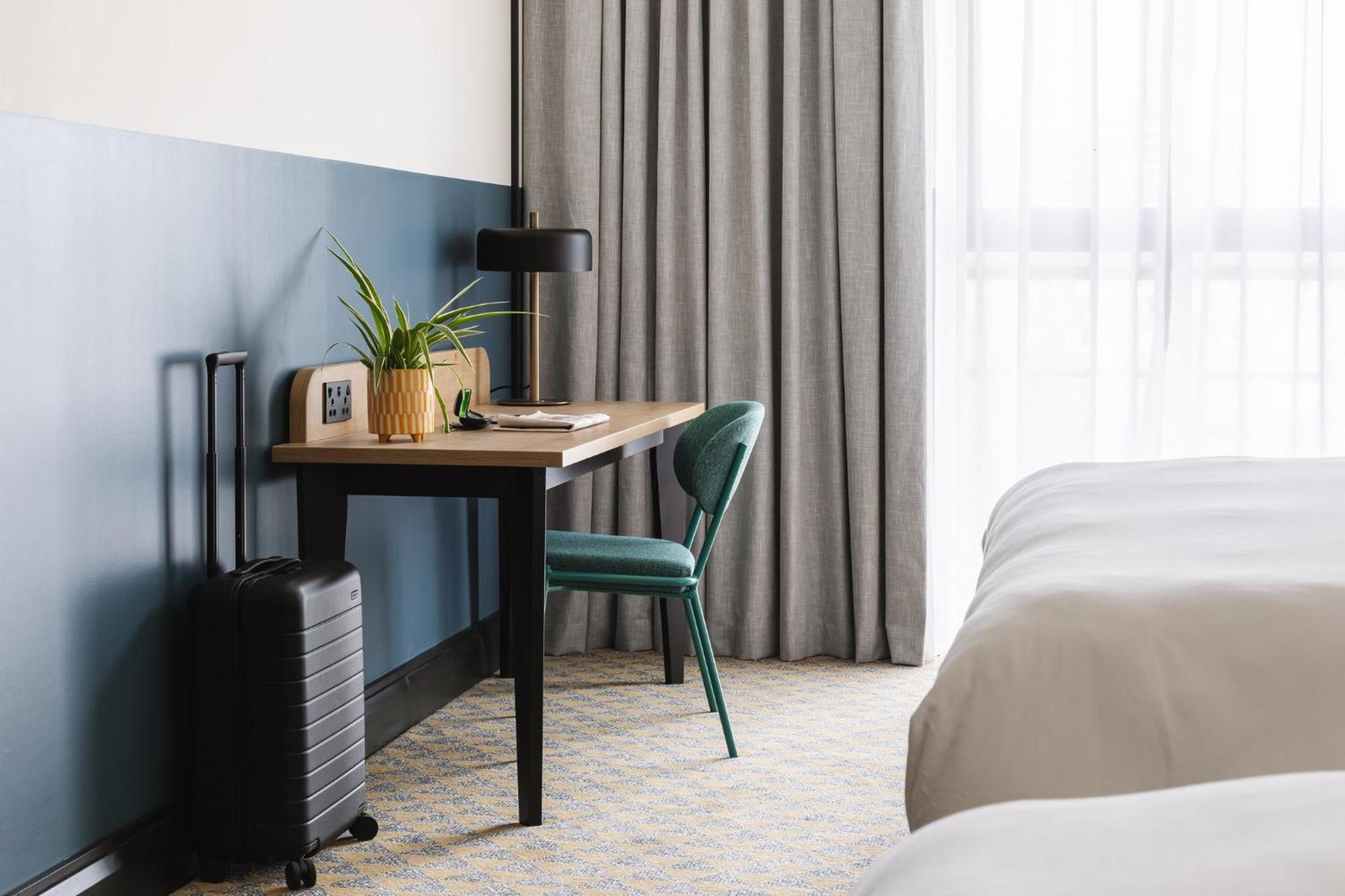 Voco By Ihg Hotel Belfast