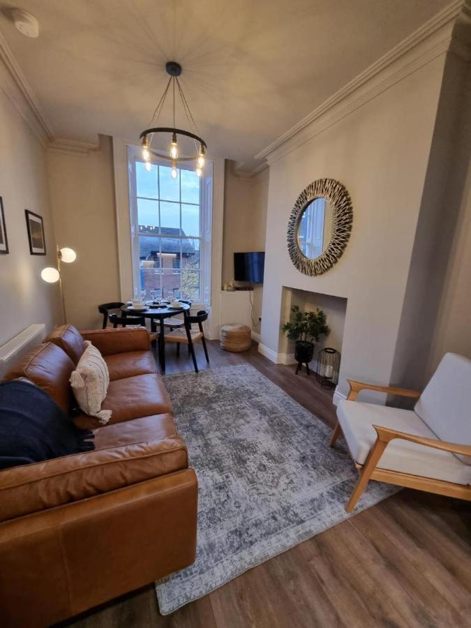 The Auction House Apartment *