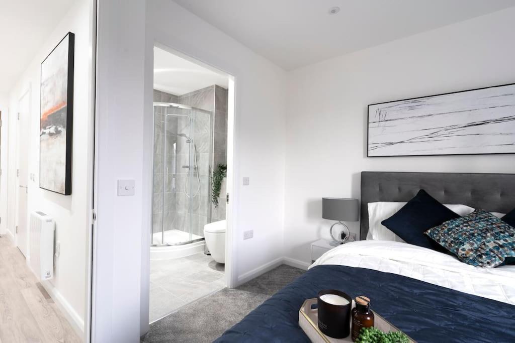 City Centre Apt - Sleeps 6 - Heart Of