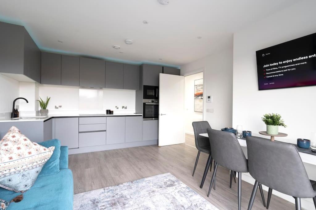 Apartment City Centre Apt - Sleeps 6 - Heart Of