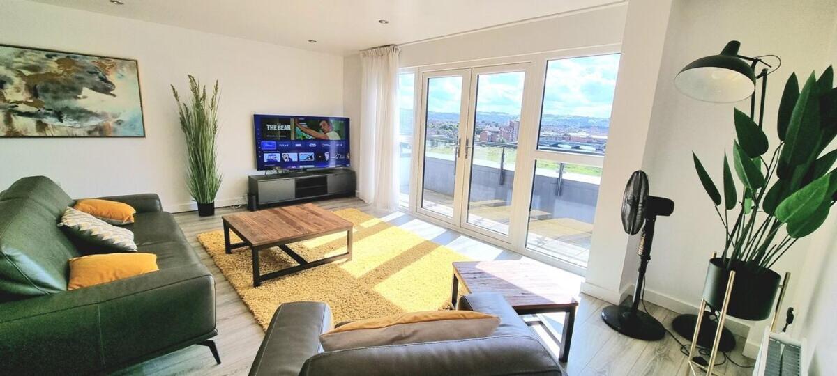 Sandford Penthouse * Belfast