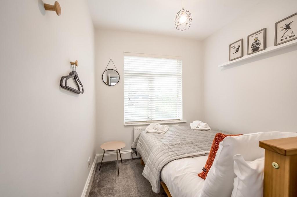 - Malone Hideaway * Belfast