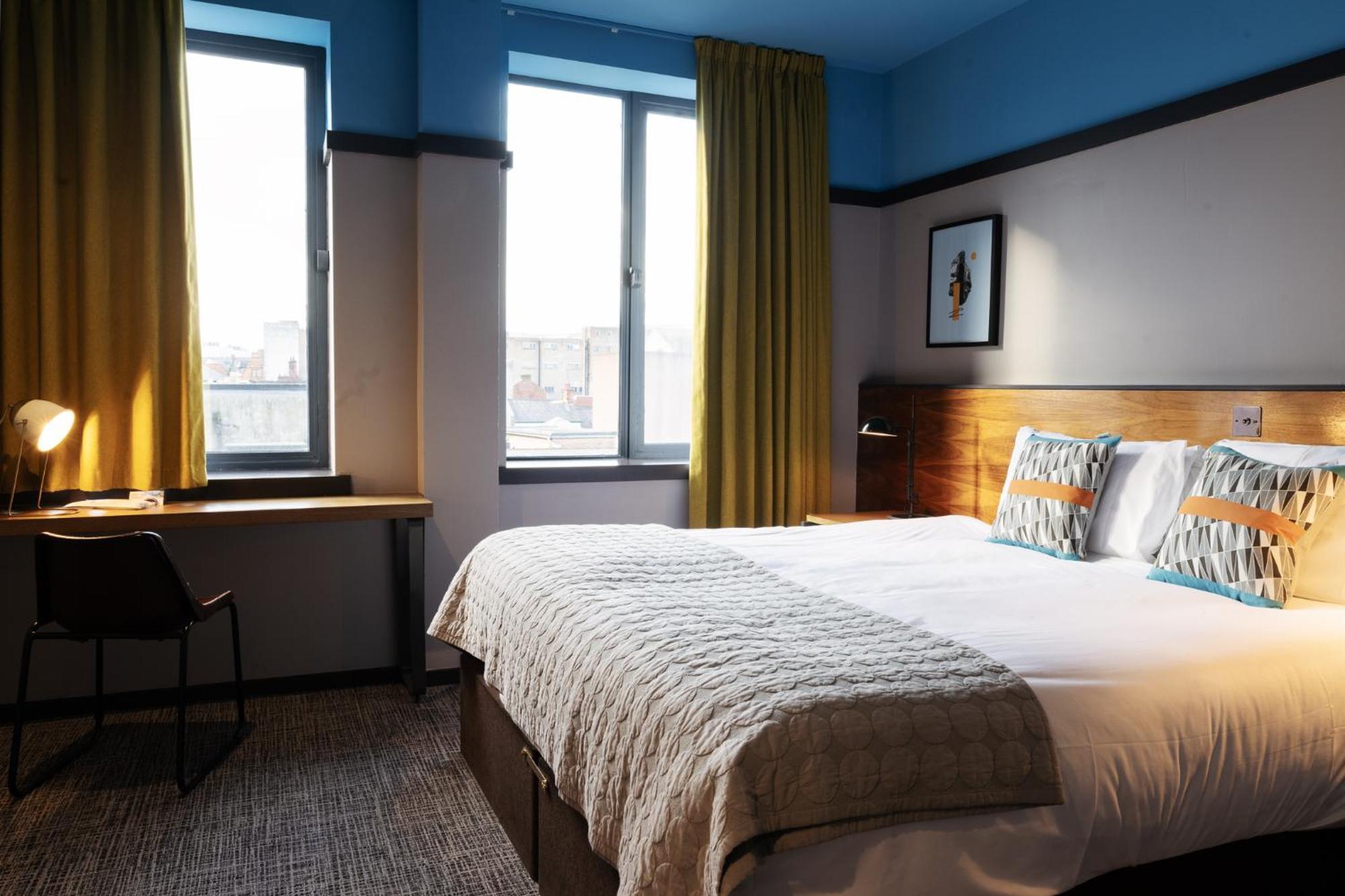 Hotel Bullitt 4*