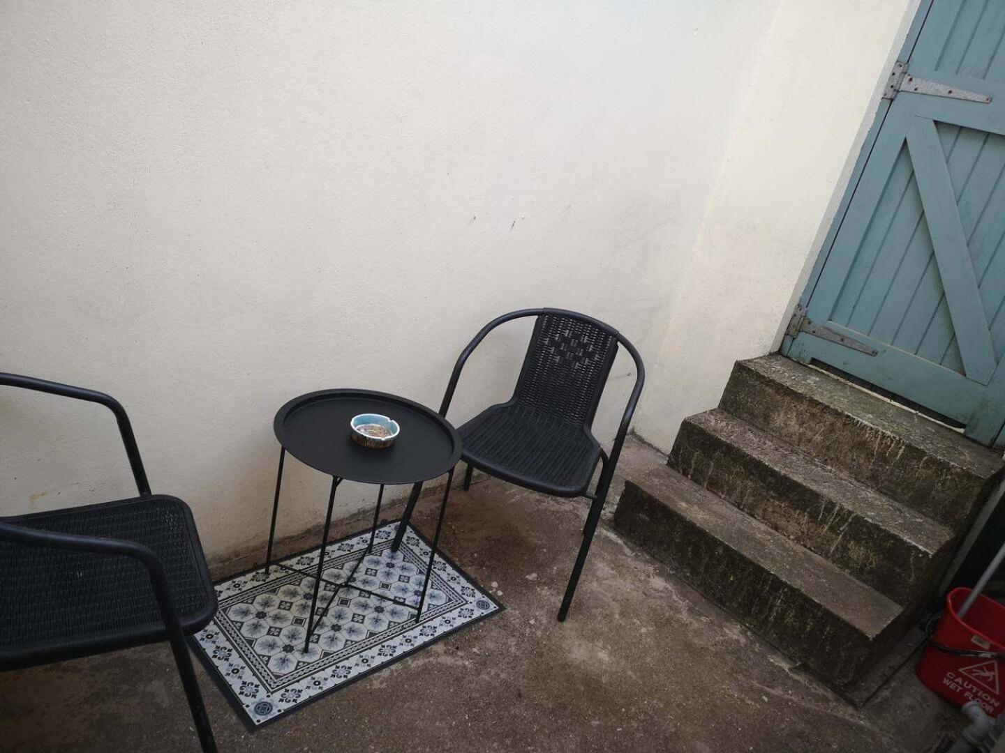 Gaeltacht Quarter - 2 Beds - Sleeps 4 *