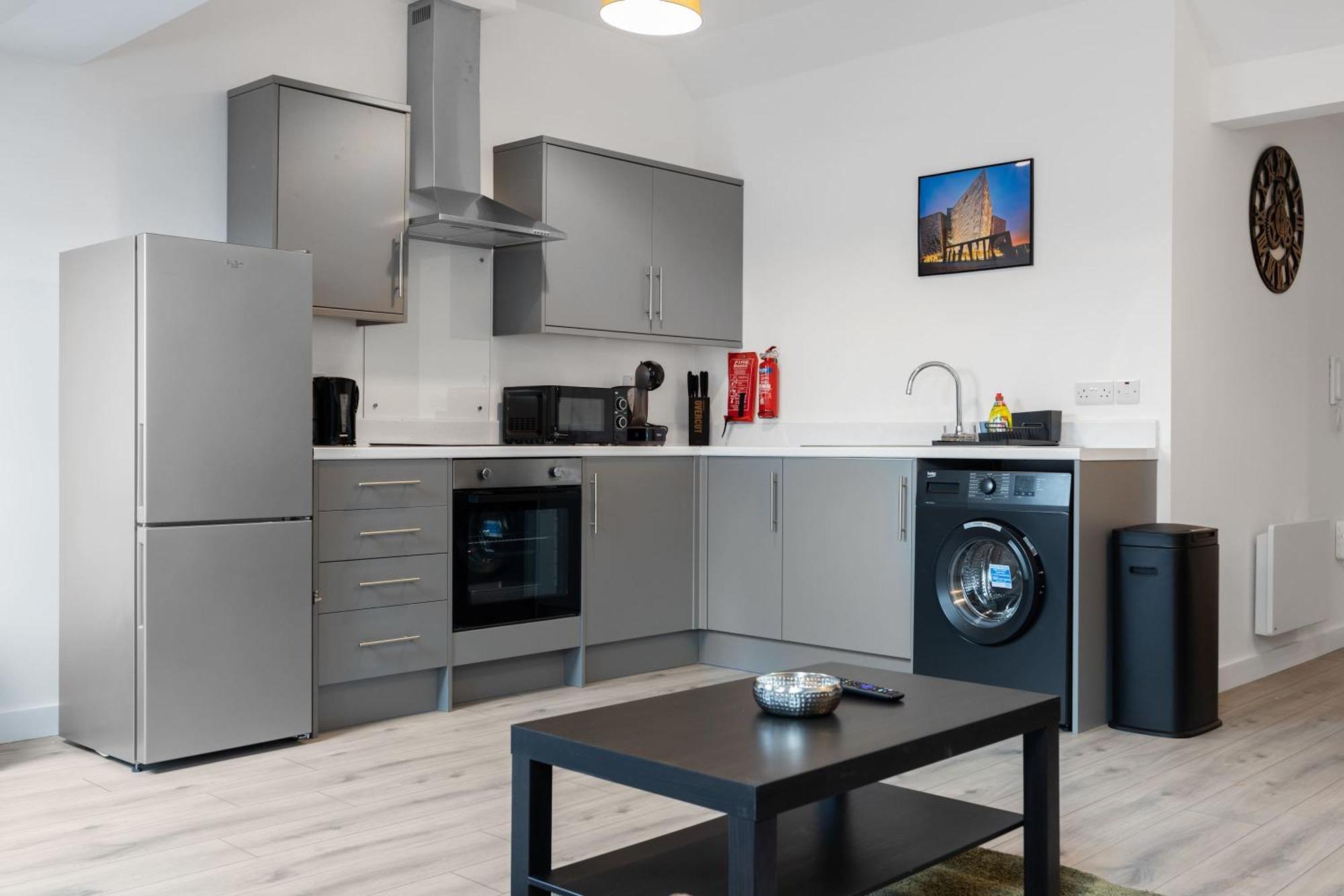 Stunning 1 Bed Penthouse In East Village, - Walk To Centre, Roof Terrace Holiday home *