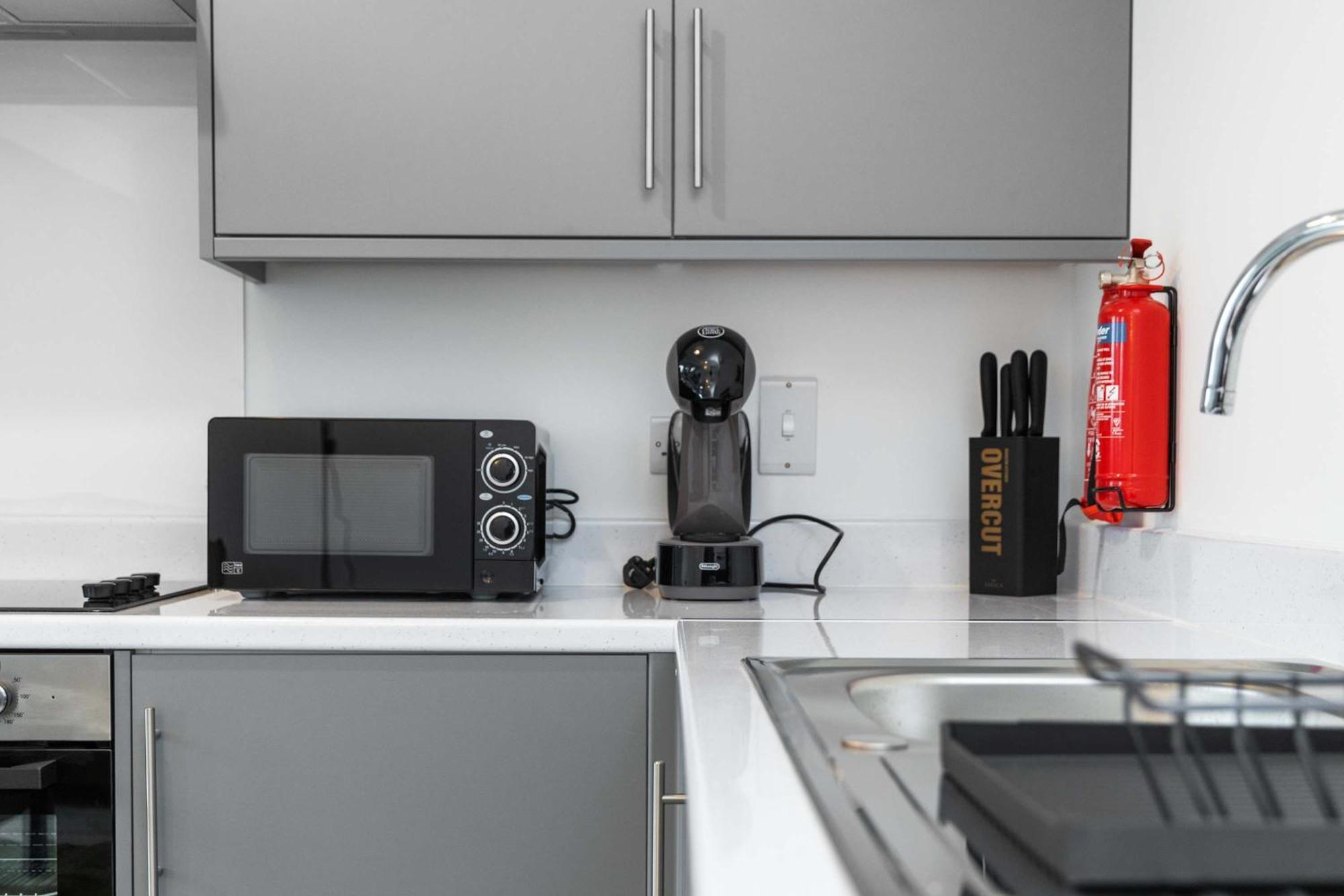 Holiday home Stunning 1 Bed Penthouse In East Village, - Walk To Centre, Roof Terrace