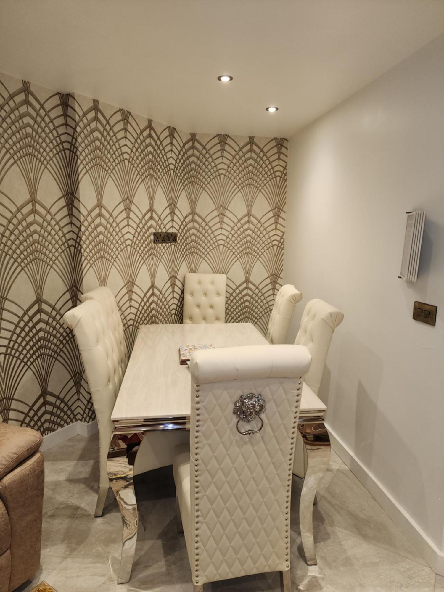 Holiday home Centre Luxury House With Three Very Large Size Bedrooms