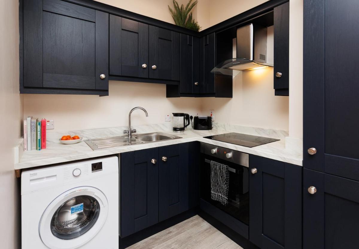 Upper Eastside - King Bed & Free Bikes Apartment Belfast