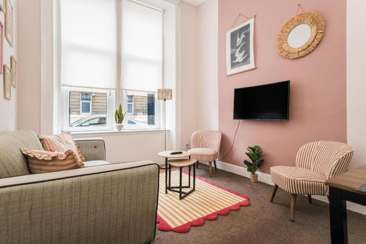 Apartment Unique Townhouse - Modern & Location