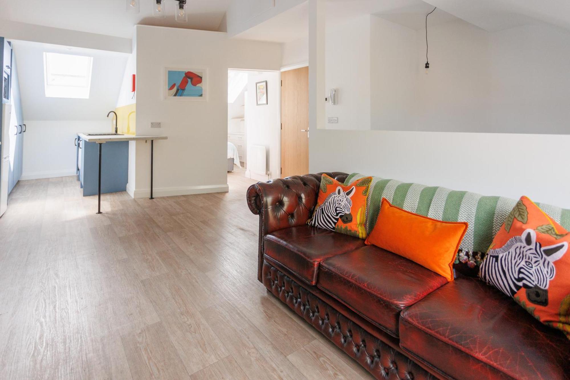 Stylish Boutique For 2 Apartment Belfast