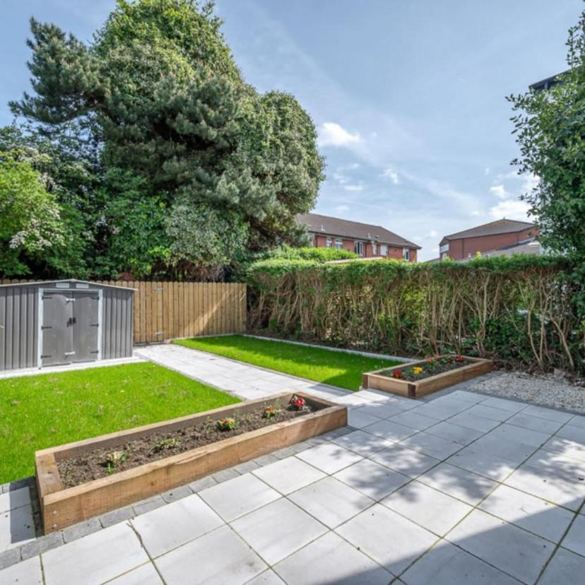Fully Refurbished House Holiday home *