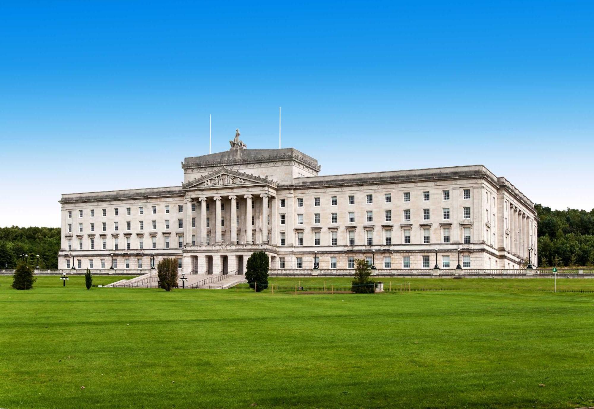 Airy And Modern 1 Bedroom Walk To Centre Belfast