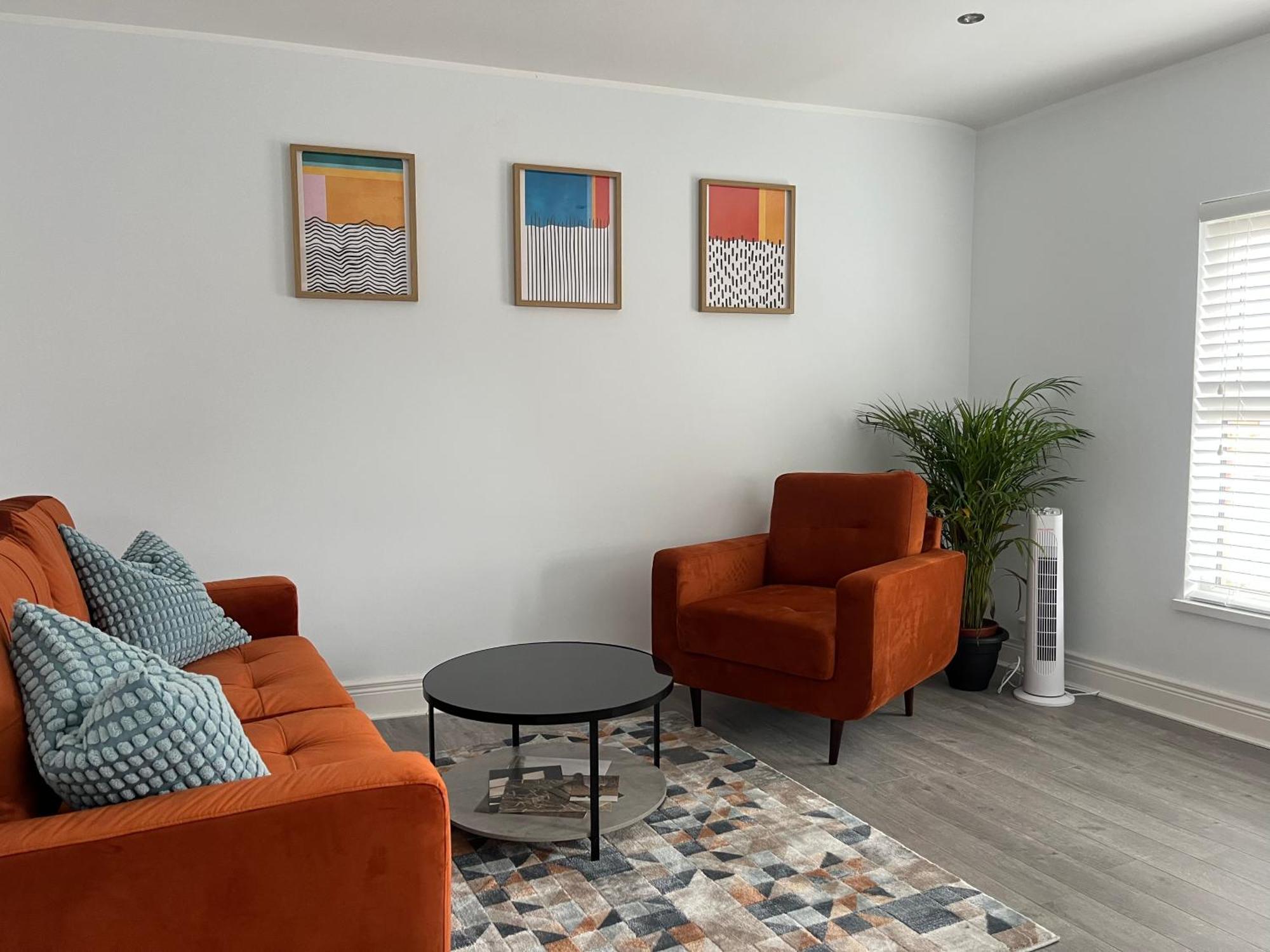 4 Fitzroy Avenue Apartment *