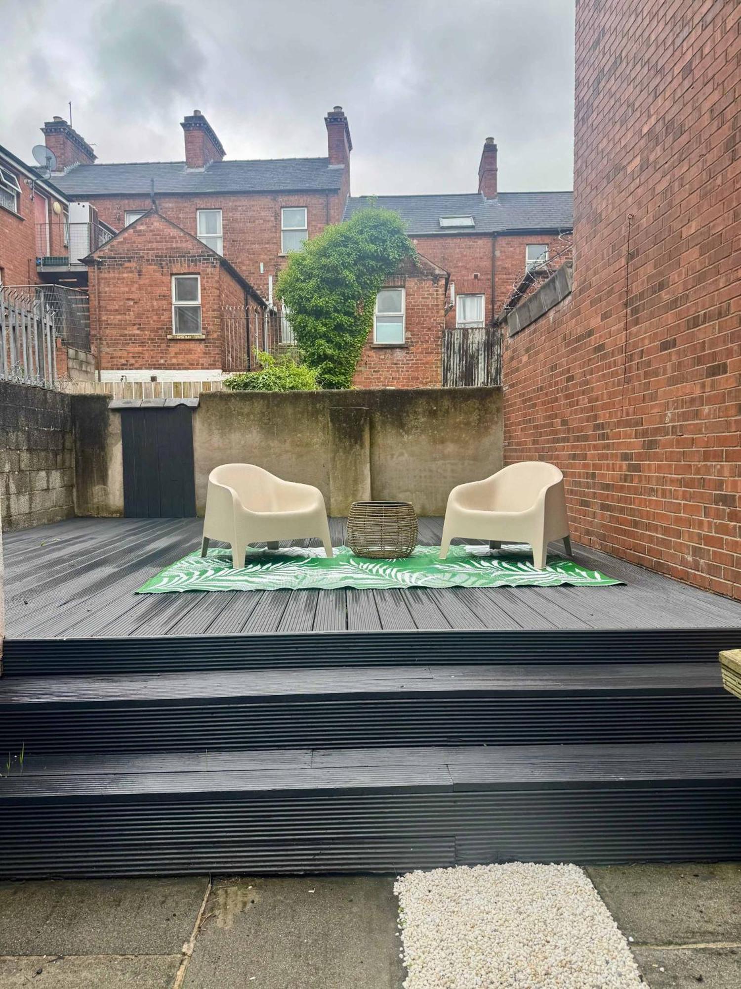 Apartment - Queen's *