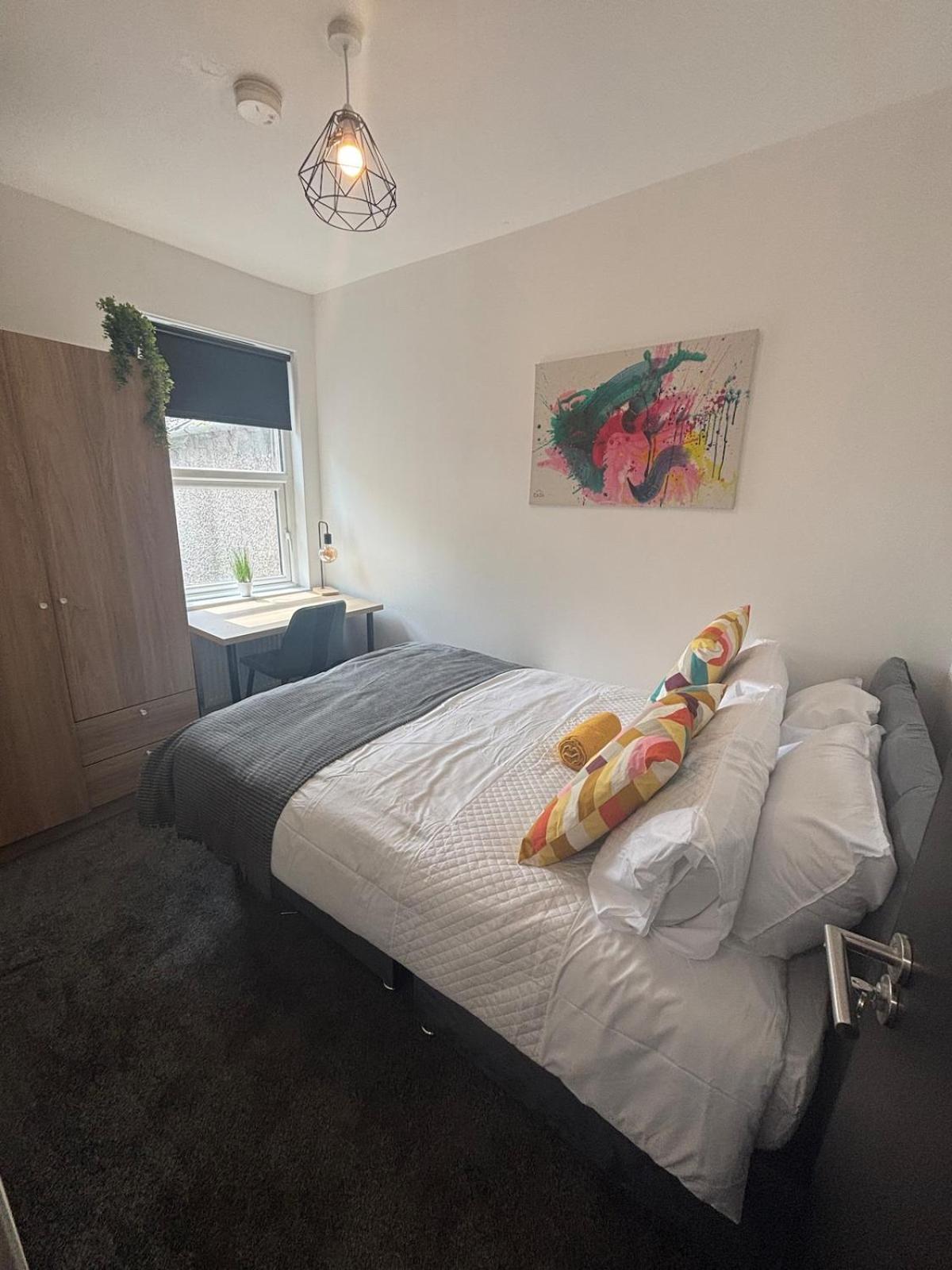 Holiday home From - Cityside 4 Bed *