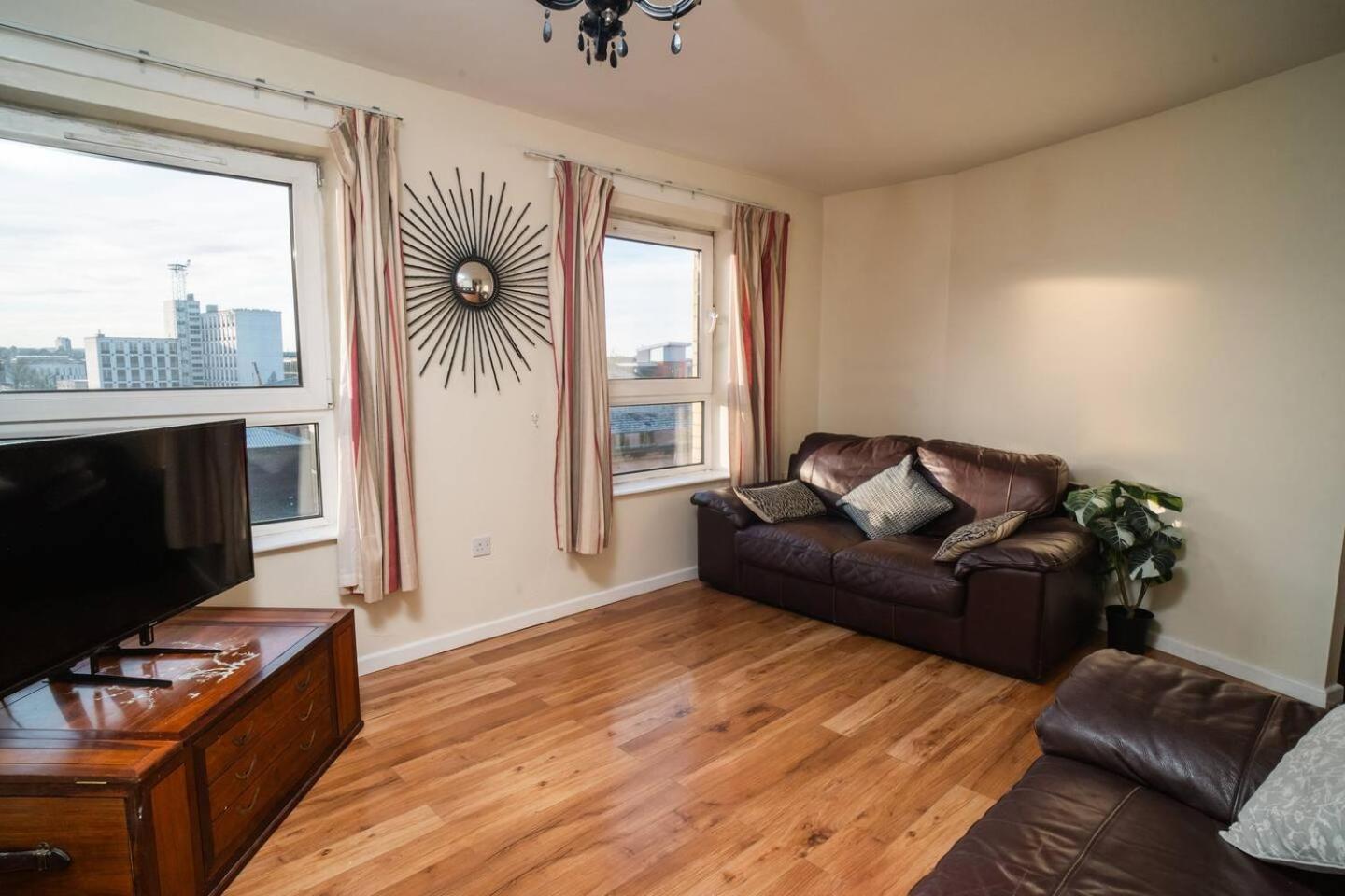 Duplex In Centre Apartment Belfast