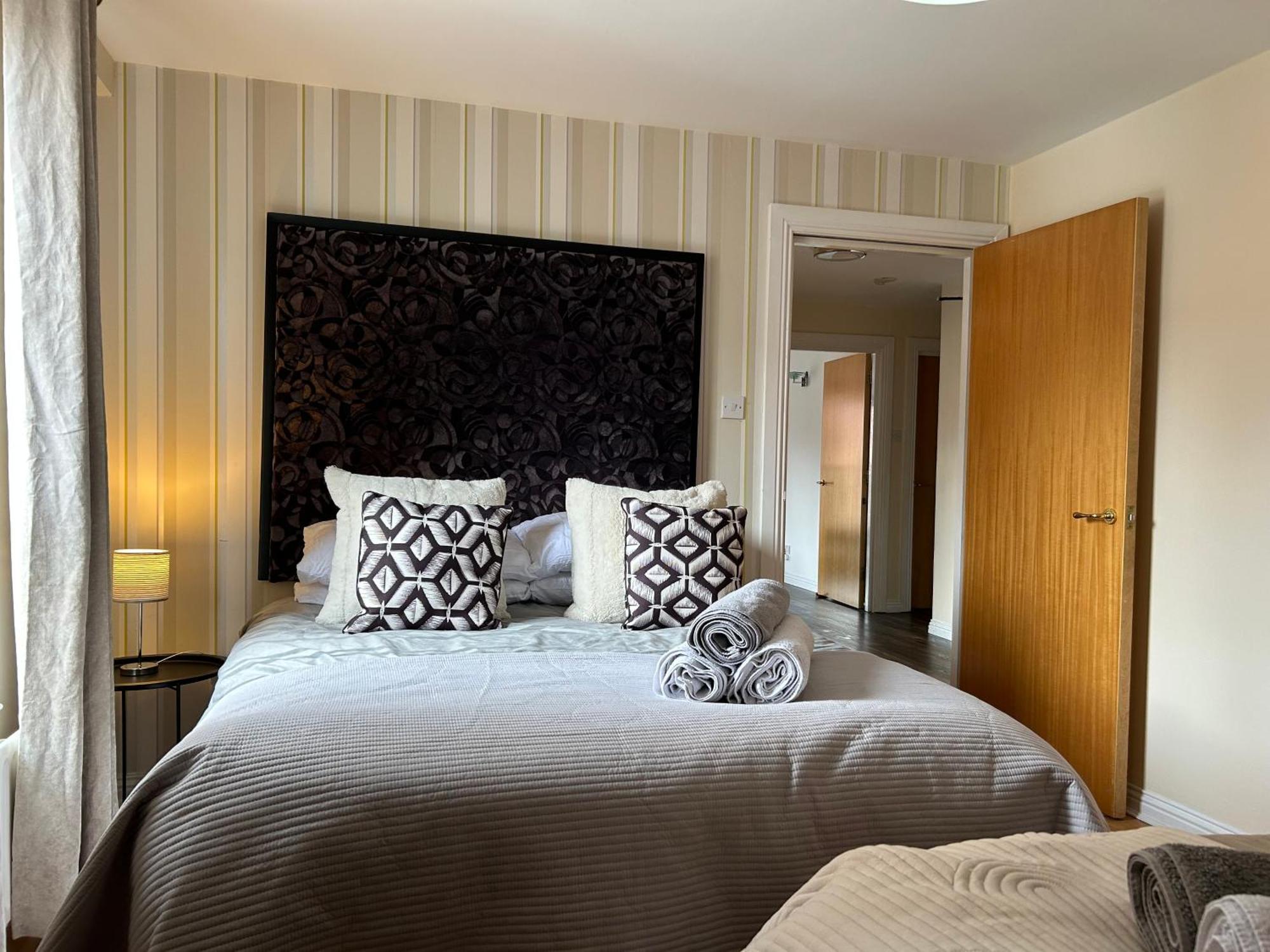 Tourist Board Certified Super City Centre Apartment With Free Parking Apartment *