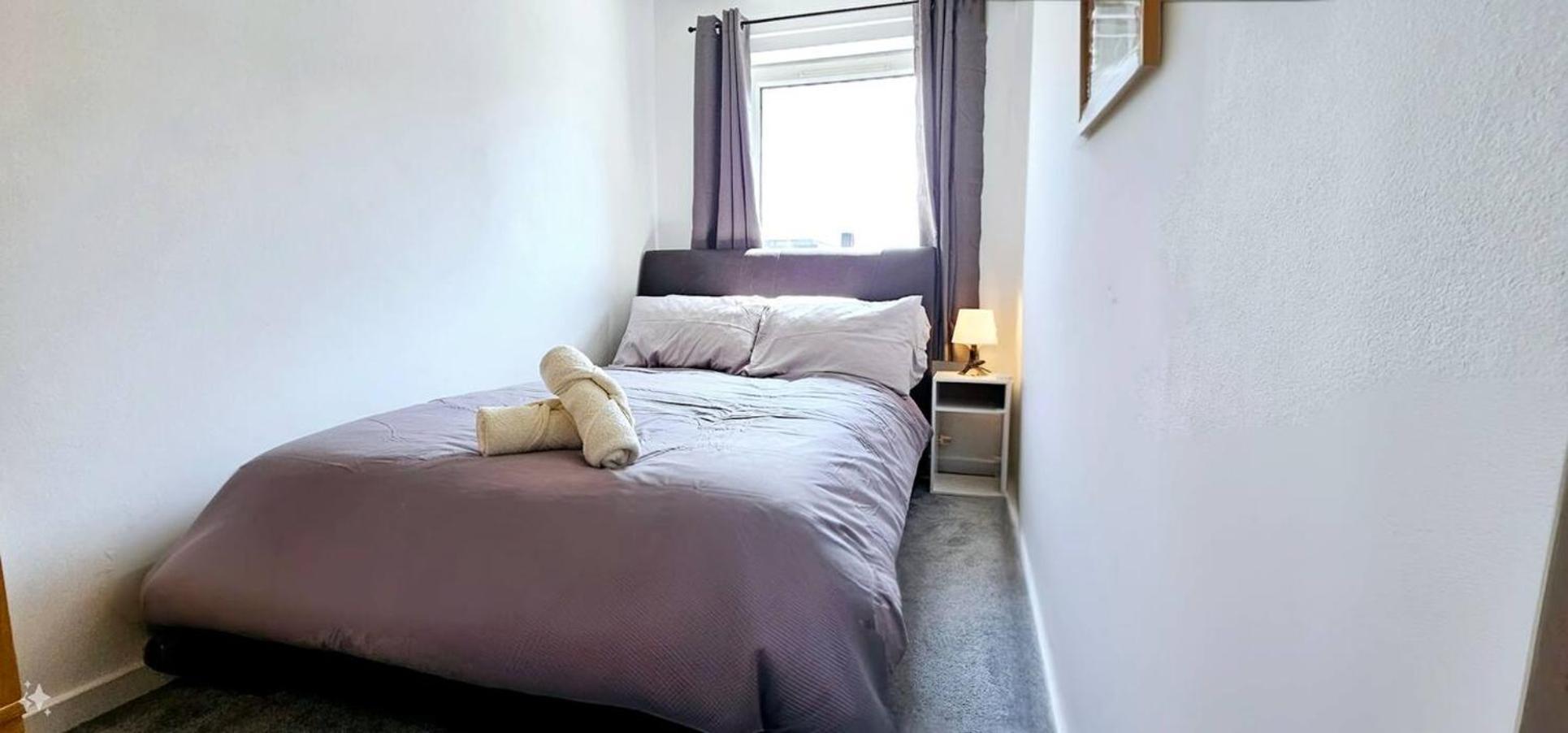 In Centre - Sleeps 5 People