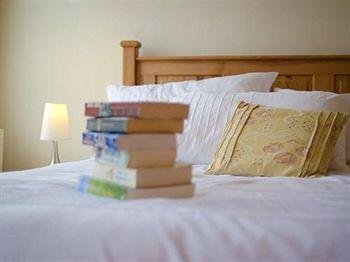 Sleepy Cedars 3*