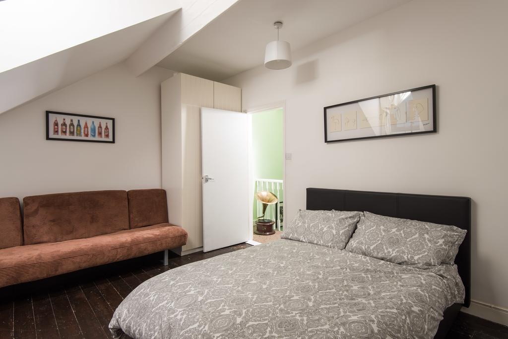Holiday home Glendower Street