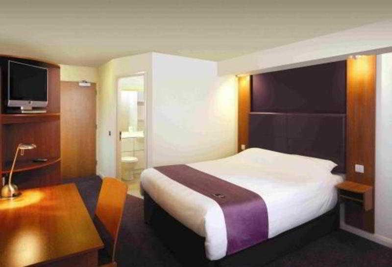 Premier Centre - Cathedral Quarter 3*