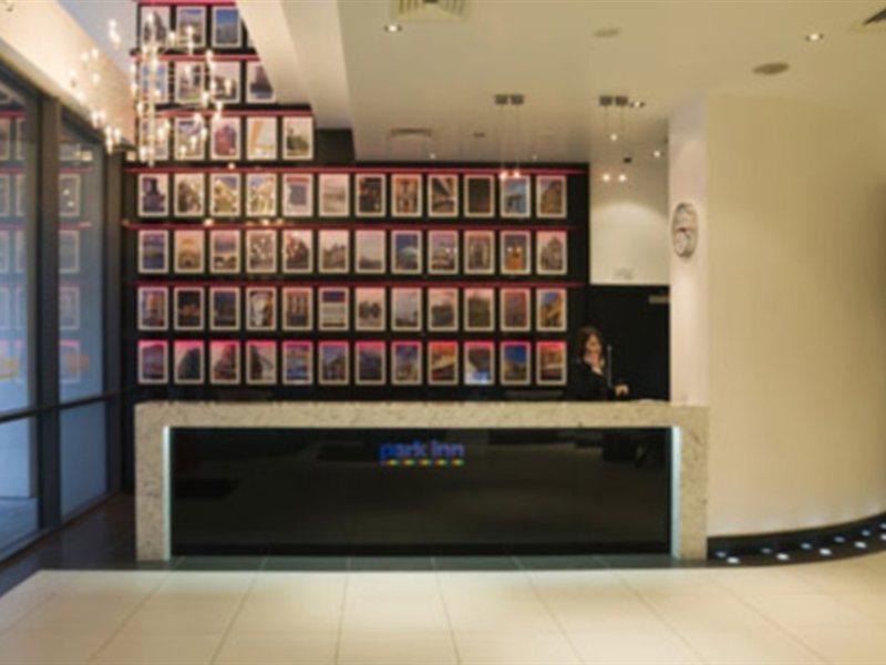 Hotel Moxy 3*