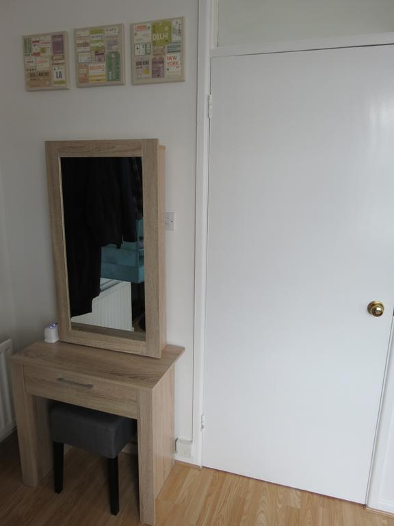 Fantastic Location - Parking - Business Or Leisure Apartment