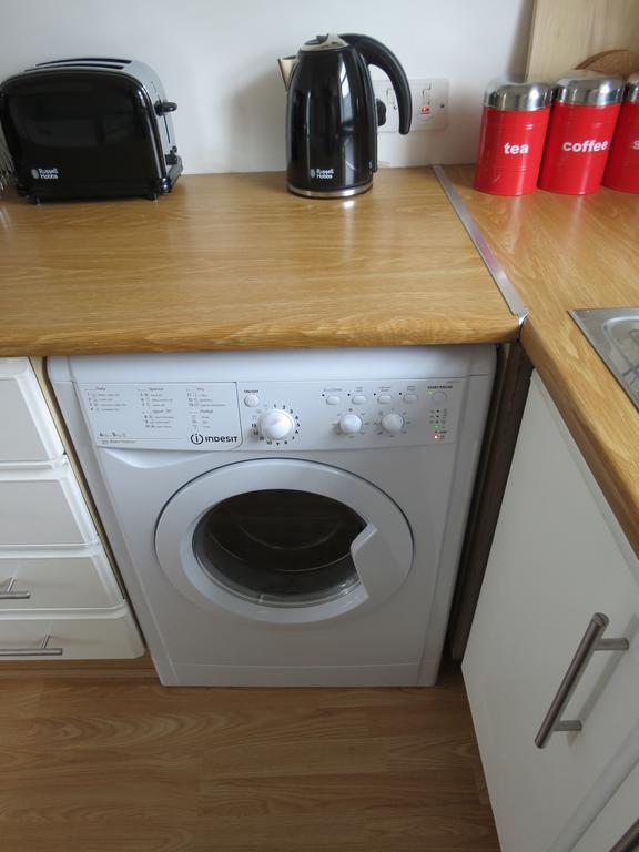 Fantastic Location - Parking - Business Or Leisure * Belfast