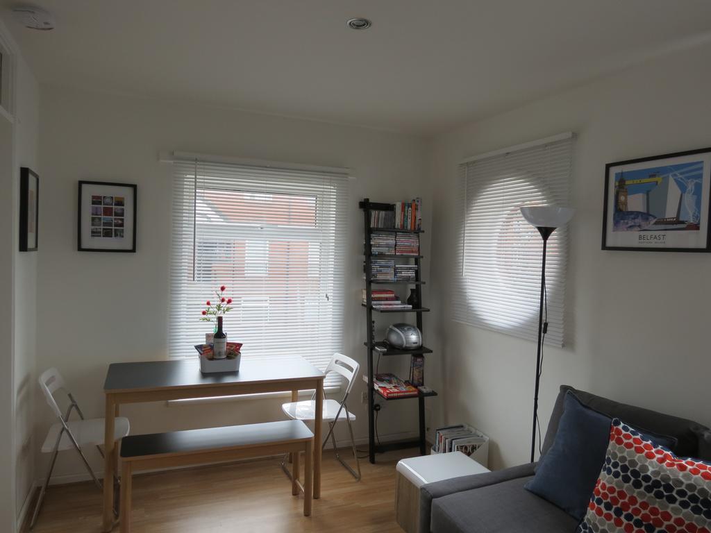 Fantastic Location - Parking - Business Or Leisure * Belfast