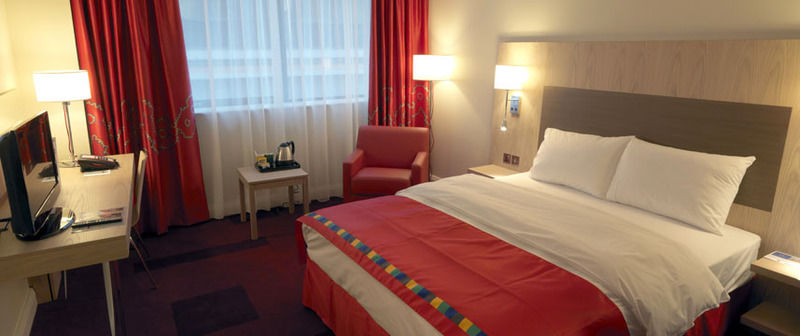 Moxy Hotel