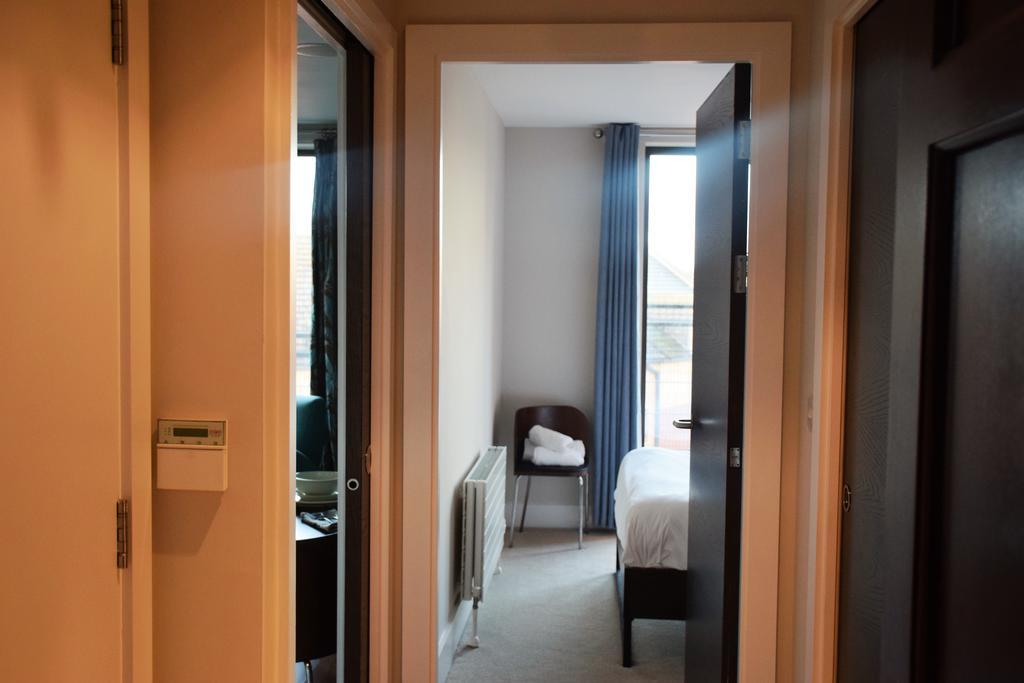 Apartment Custom House *