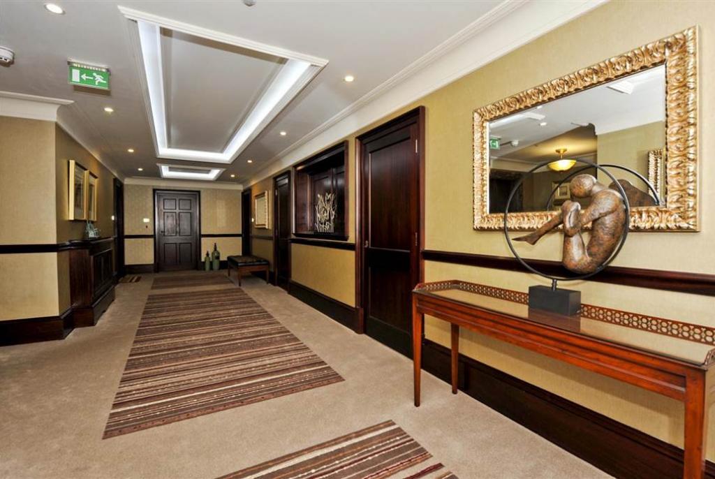 Apartment Custom House