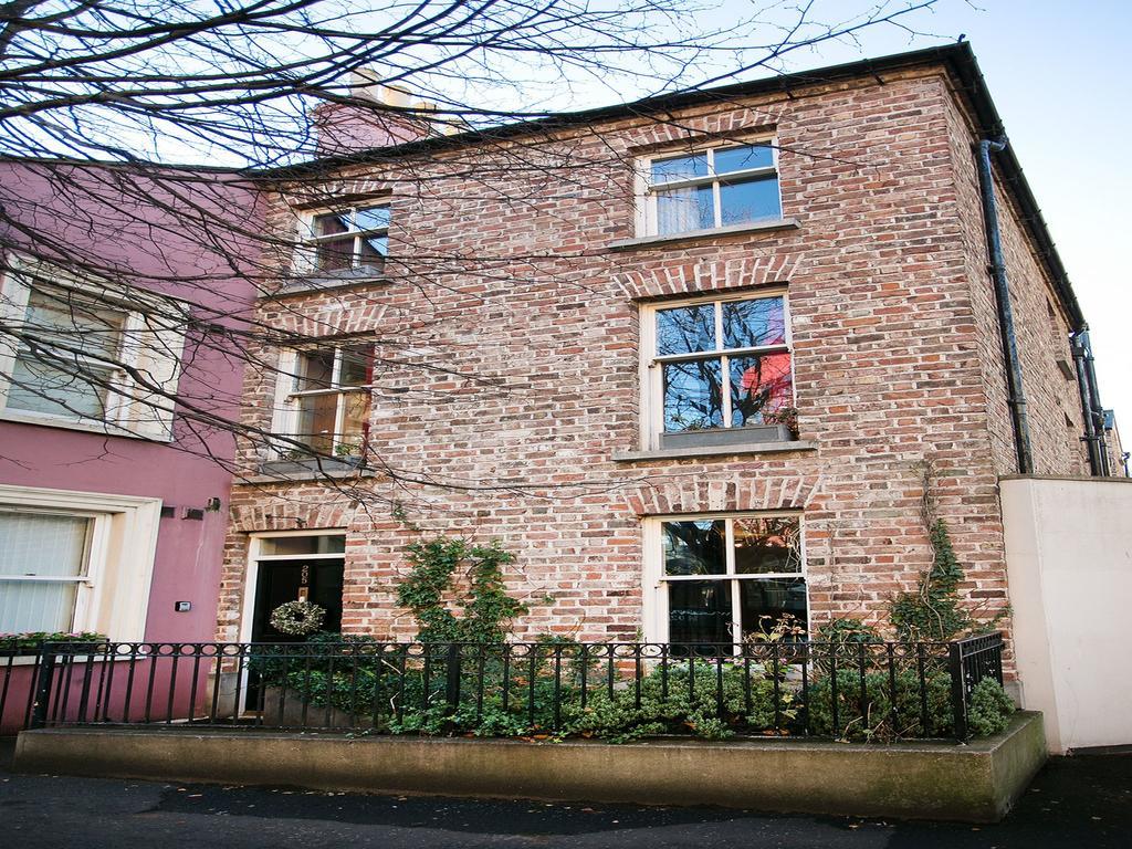 Bradbury House *