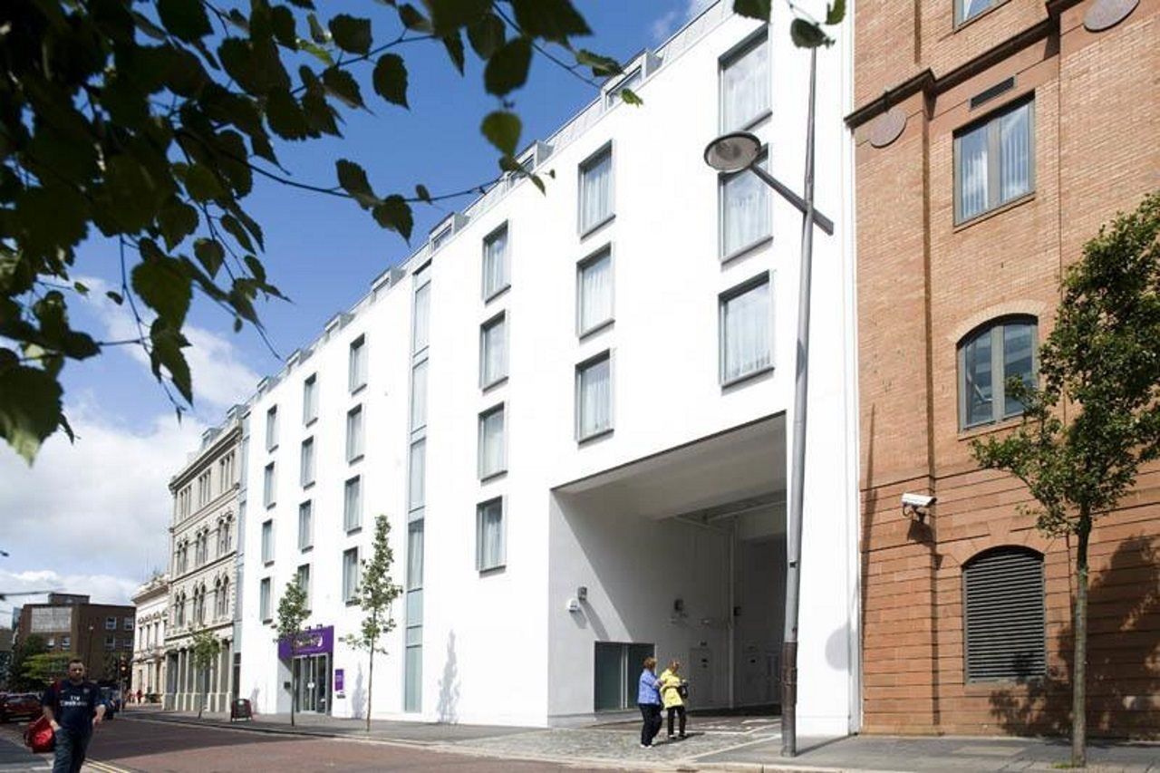 Premier Centre - Cathedral Quarter Hotel 3*