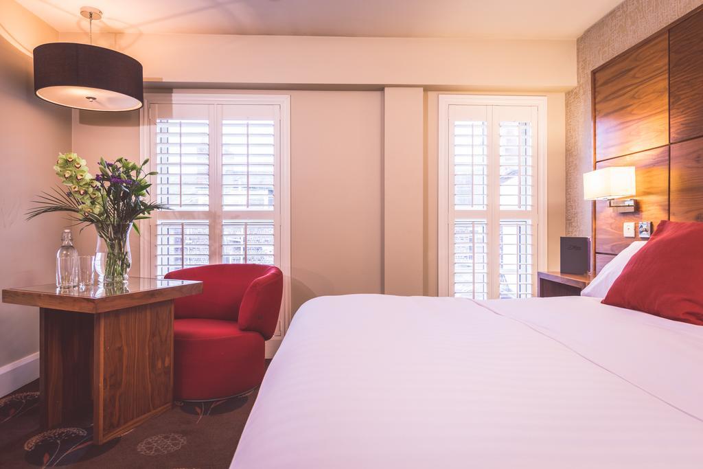 Dukes At Queens Hotel 3*