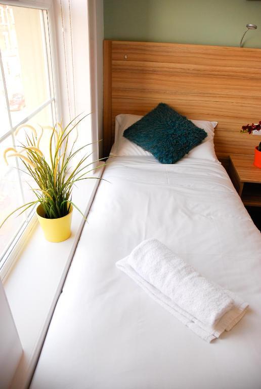 Botanic Rest Queens Quarter 3*