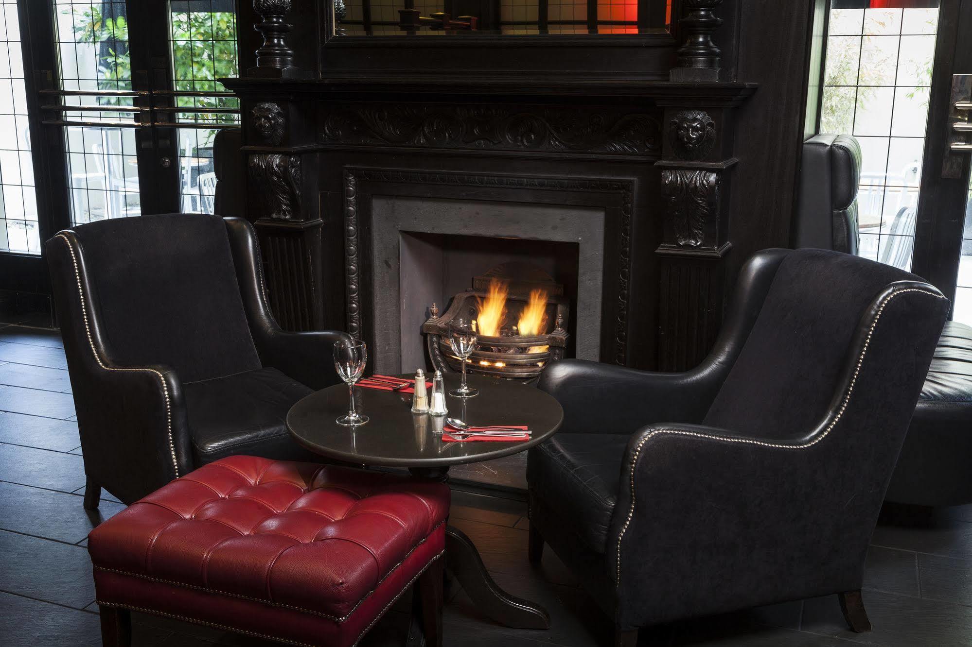 Moxy Belfast