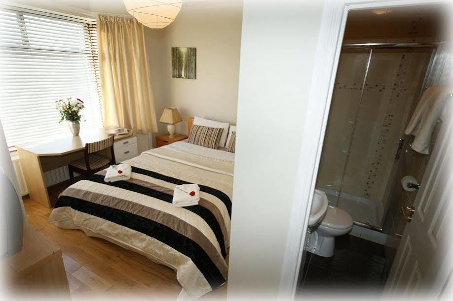 Greenmount 3*
